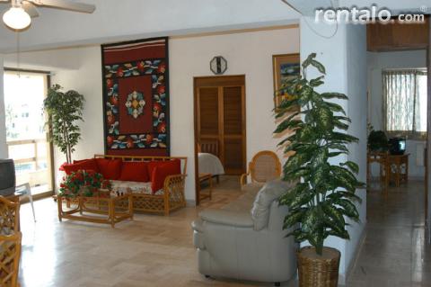 Acapulco Condos $674-wk, 2br - Kings, Internet - Vacation Rental in Acapulco