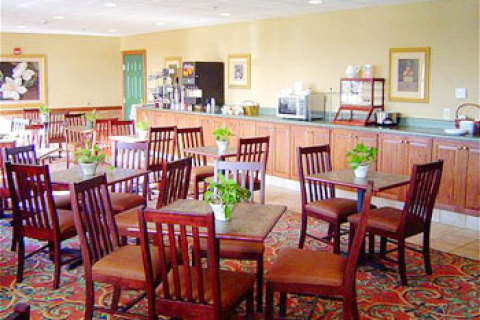 Country Inn And Suites Aiken