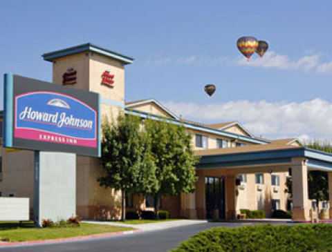 Howard Johnson Express Inn - Albuquerque