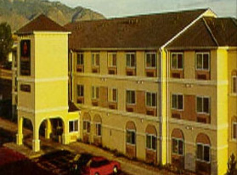 Comfort Inn And Suites North