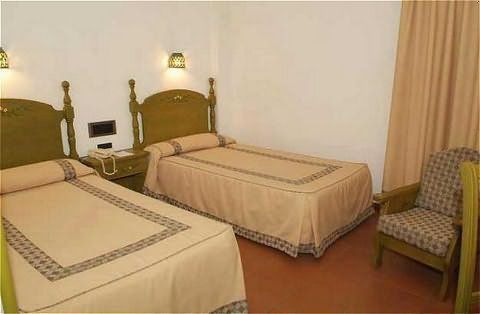 Almansa Hotel THR ALMANSA