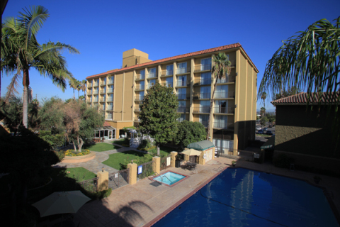 IHG/Crowne Plaza Fullerton - Hotel in Anaheim