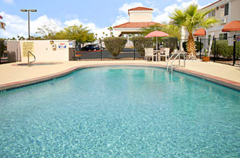 Apache Junction Hotel | SUPER 8 MOTEL - APACHE JUNCTION