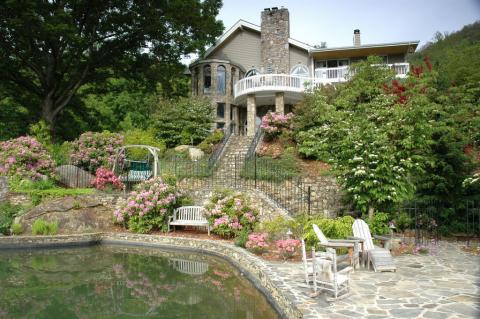 COLD MOUNTAIN ESTATE - Vacation Rental in Asheville