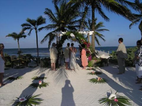 Belize Apartment Condo White Sands Cove Resort In Ambergris Caye