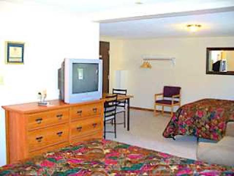 Black Hills Inn & Suites