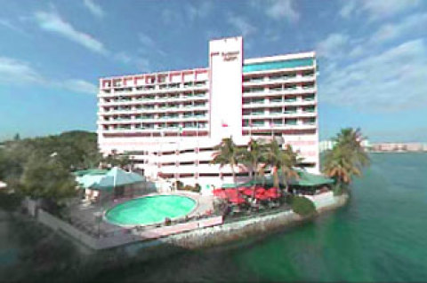 Boca Raton Bridge Hotel