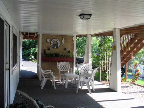 Lakeshore B&B Overlooking Table Rock Lake