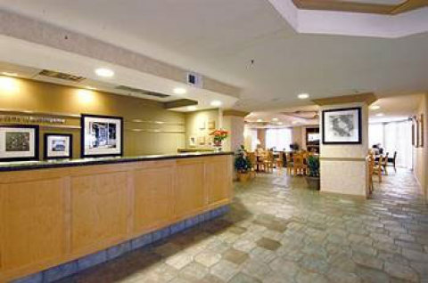 Hampton Inn & Suites - SFO Airport South
