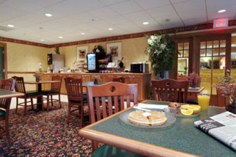 Country Inn & Suites by Carlson Columbia Airpo