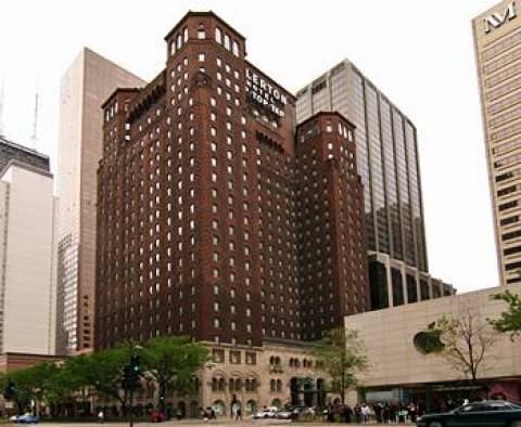 The Allerton Hotel on Magnificent Mile