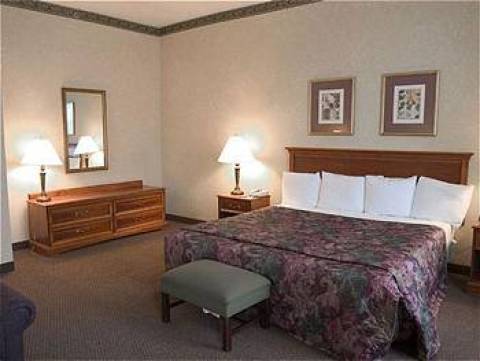 Holiday Inn Express Hotel & Suites Cleveland D