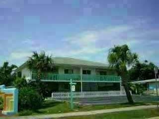 Marion Lane Suites - Vacation Rental in Cocoa Beach