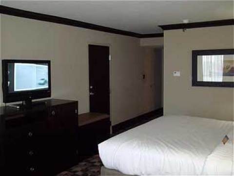 Holiday Inn Hotel & Suites Columbia North
