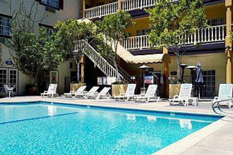 Ayres Hotel & Suites Costa Mesa/Newport Beach