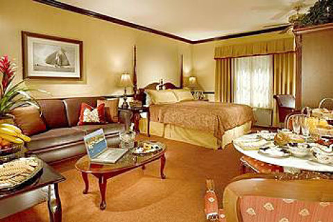 Ayres Hotel & Suites Costa Mesa/Newport Beach