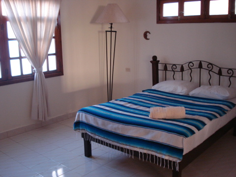 Cozumel Bed and Breakfast | Beachouse Hostel Cozumel