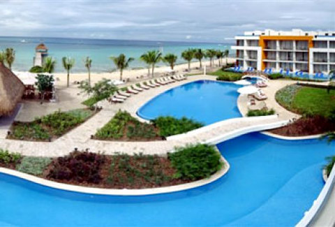 Cozumel Hotel | Aura Cozumel Wyndham Grand Bay All Inclusive