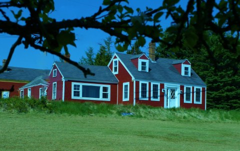 The Red House - Vacation Rental in Cranberry Isles