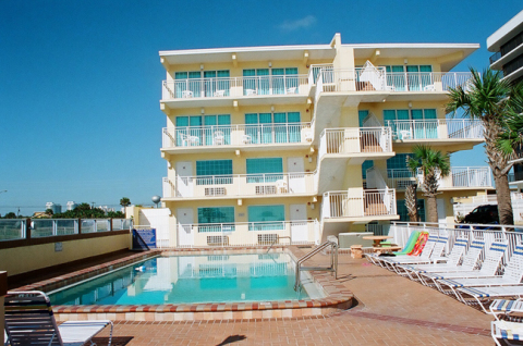 Daytona Beach Beachfront Hotels | Daytona Beach Resorts | Daytona Beach Accommodations | Daytona