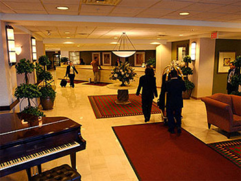 Courtyard by Marriott LaGuardia Airport