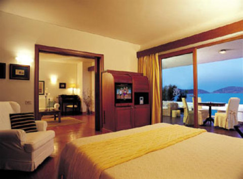 Elounda Beach Hotel and Villas