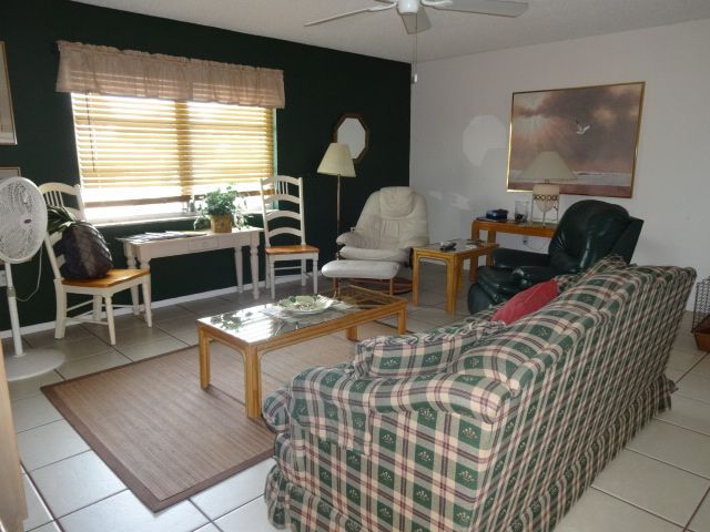 Spotless Affordable Accommodation! - Vacation Rental in Englewood