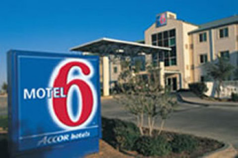 Evans Hotel | Motel 6 Greeley - Evans