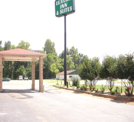 Forrest City Hotel Luxury Inn Suites