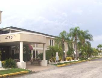Travelodge Ft. Myers - Hotel in Fort Myers