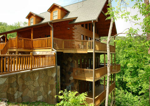 Gatlinburg Cabin Redneck Ritz 724