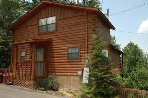 Gatlinburg Cabin Mountain Treehouse 2145