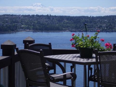 Wurlitzer Manor Vacation and Business Guest Homes - Vacation Rental in Gig Harbor
