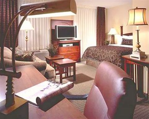 Harrisburg Hotel | Staybridge Suites Harrisburg