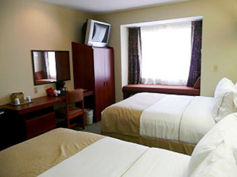 Microtel Inns & Suites Hattiesburg