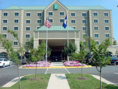 Embassy Suites Dulles Airport Hotel