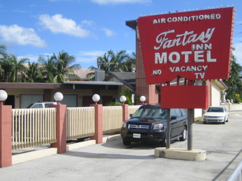 Fantasy Inn - Hotel in Miami