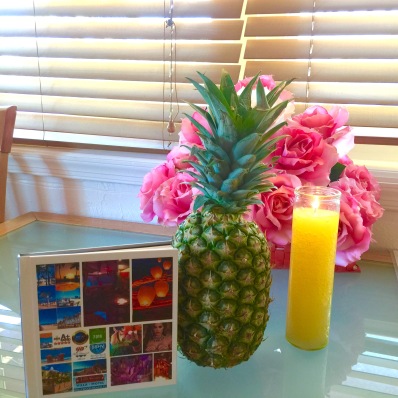 Free Welcome Pineapple & Free Candles