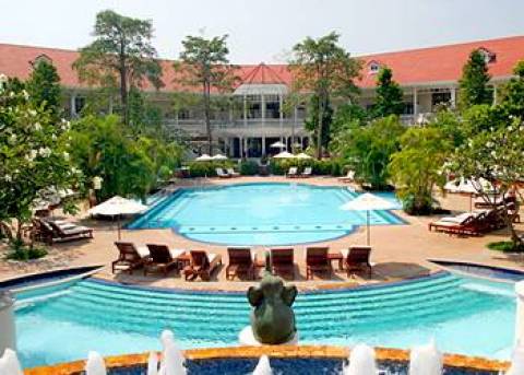 Sofitel Centara Grand Resort
