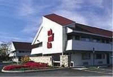 RED ROOF INN INDIANAPOLIS NORTH