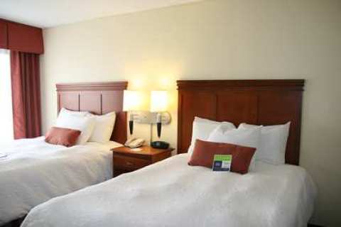 Jackson Hotel Hampton Inn And Suites In Jackson Mi By The Colise