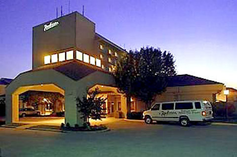 hotels near kansas city airport