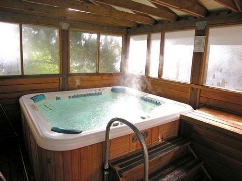 kodiak community pool