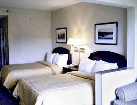 Comfort Suites at Laurel Lakes