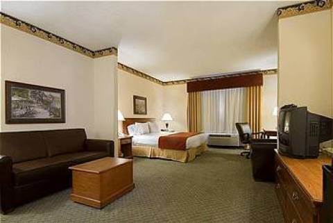 Holiday Inn Express Lewisville