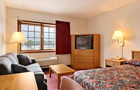 Ramada Limited South Lincoln