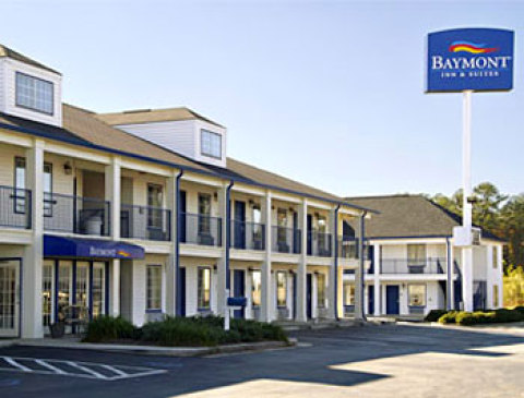 Baymont Inn & Suites Macon
