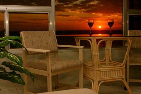 Madeira Beach Waterfront Penthouse Vacation Rental - Vacation Rental in Madeira Beach