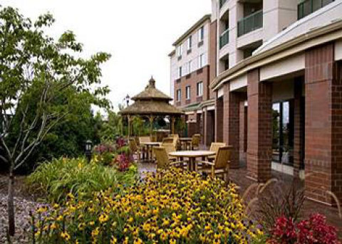 Courtyard Madison East by Marriott