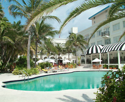 The Savoy Hotel - All Suites Beachfront